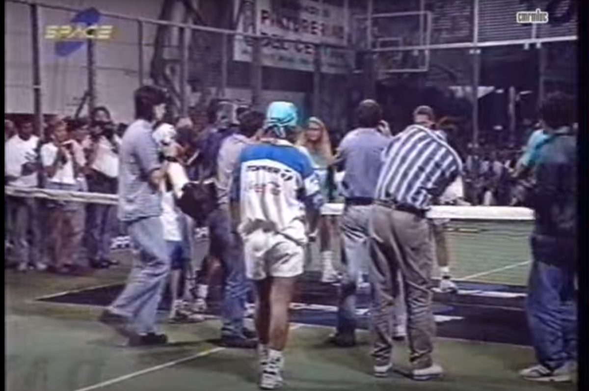 Alejandro Lasaigues y Javier Maquirriain vs. Alejandro Sanz y Roberto Gatikker. Super Domo Mar del Plata.